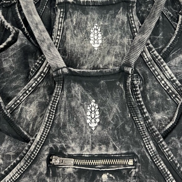 Free People Hot Shot Mini Dress With Pockets In Black Mineral Wash. NWOT! Sz S - Picture 6 of 8